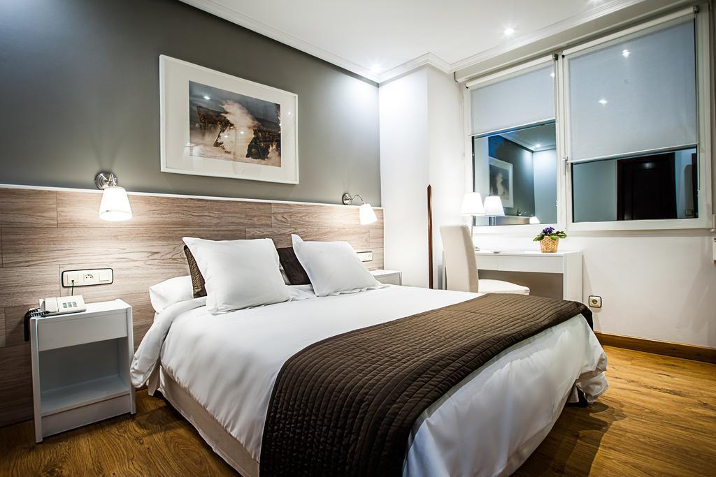 Hotel Don Pepe Ria Ribadesella Oda fotoğraf