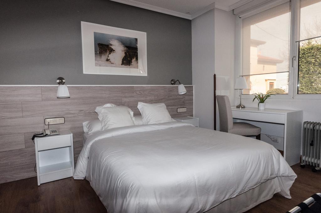 Hotel Don Pepe Ria Ribadesella Oda fotoğraf