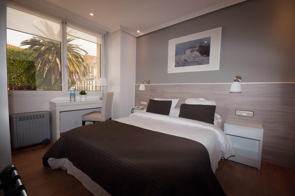 Hotel Don Pepe Ria Ribadesella Oda fotoğraf